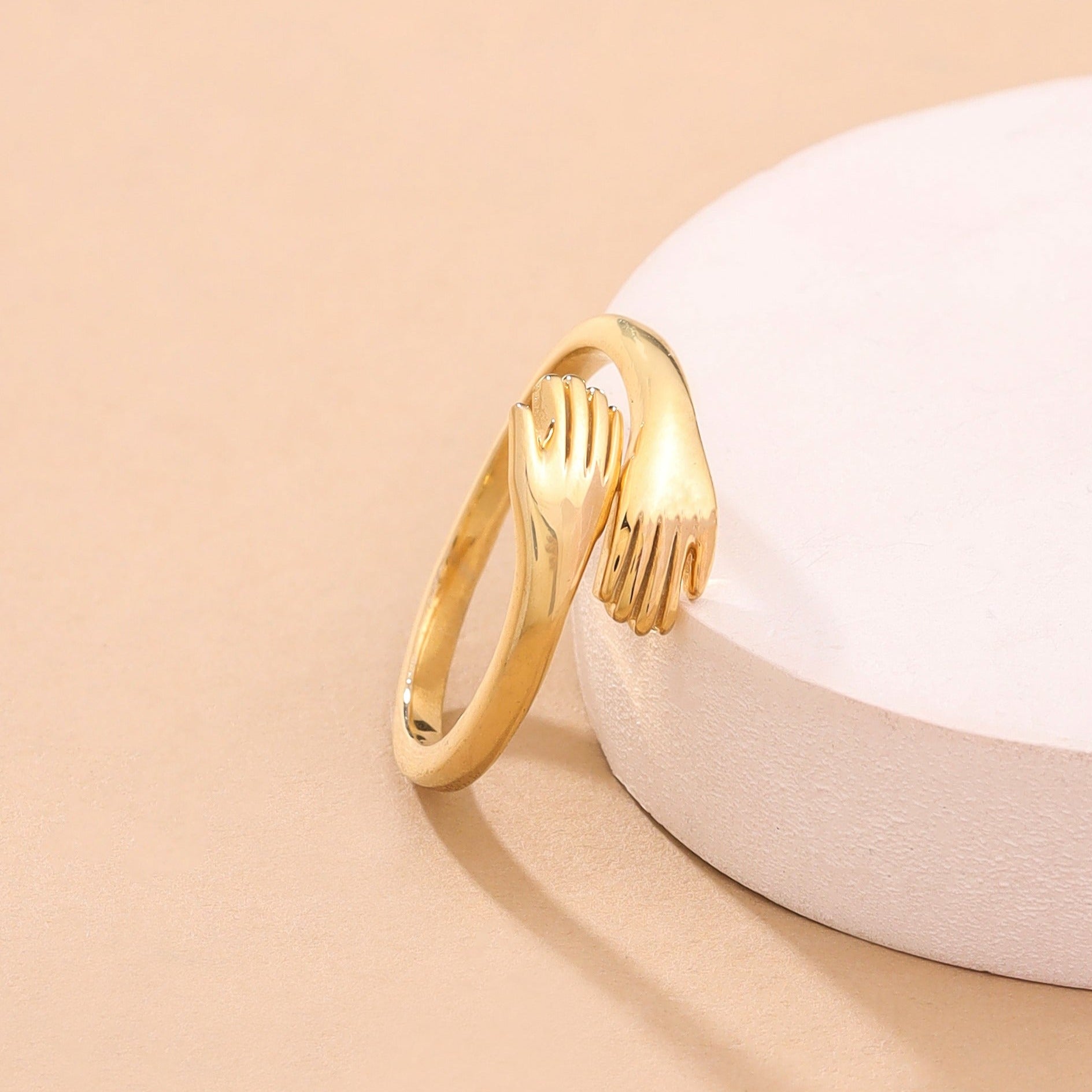 Love Hug Ring