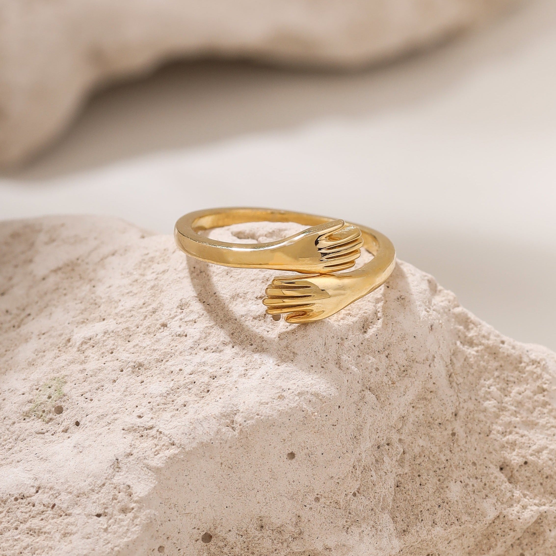 Hug Rings Bentoit Love Hug Ring