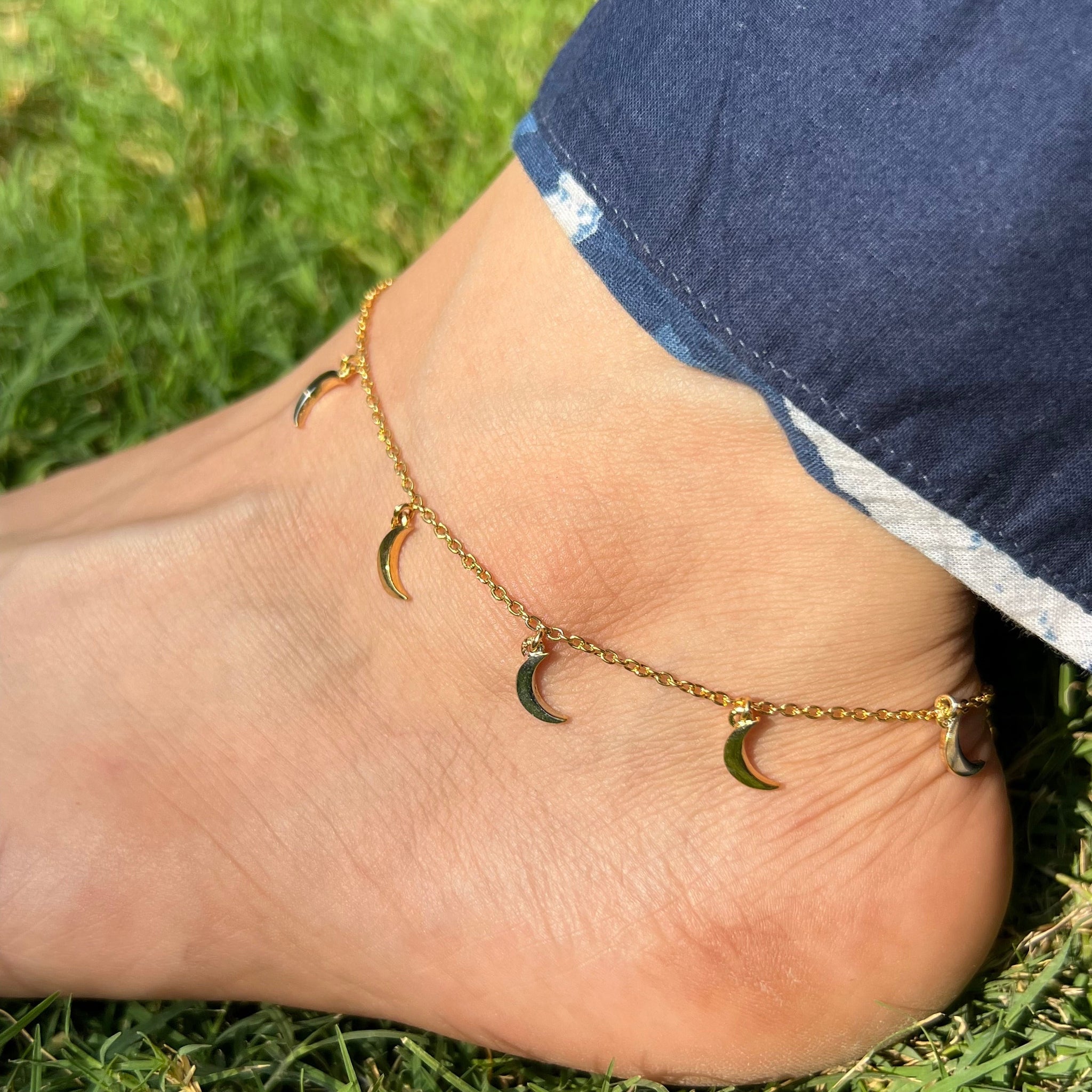 Crescent Anklet in 92.5 Sterling Silver
