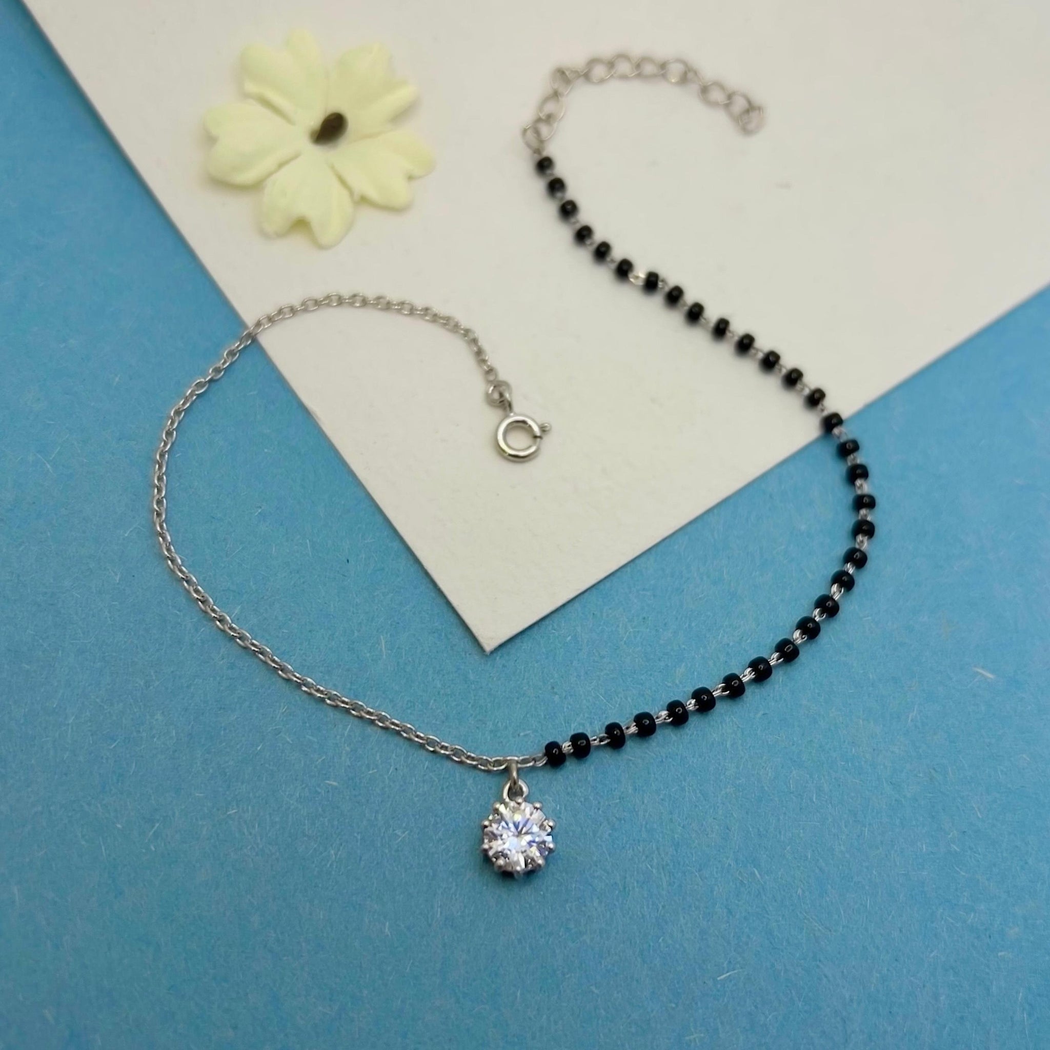 Eclipse Solitaire Anklet in 92.5 Sterling Silver