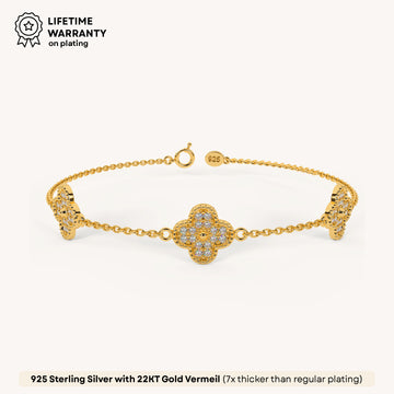 Shiny Clover Bracelet in 92.5 Sterling Silver